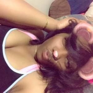 Meet your Posher, Eyana